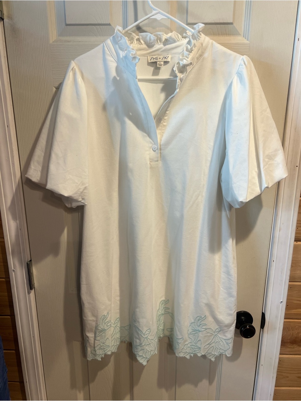 She + Sky White Short-Sleeve Ruffle Collar Polo Dress with Mint Embroidery